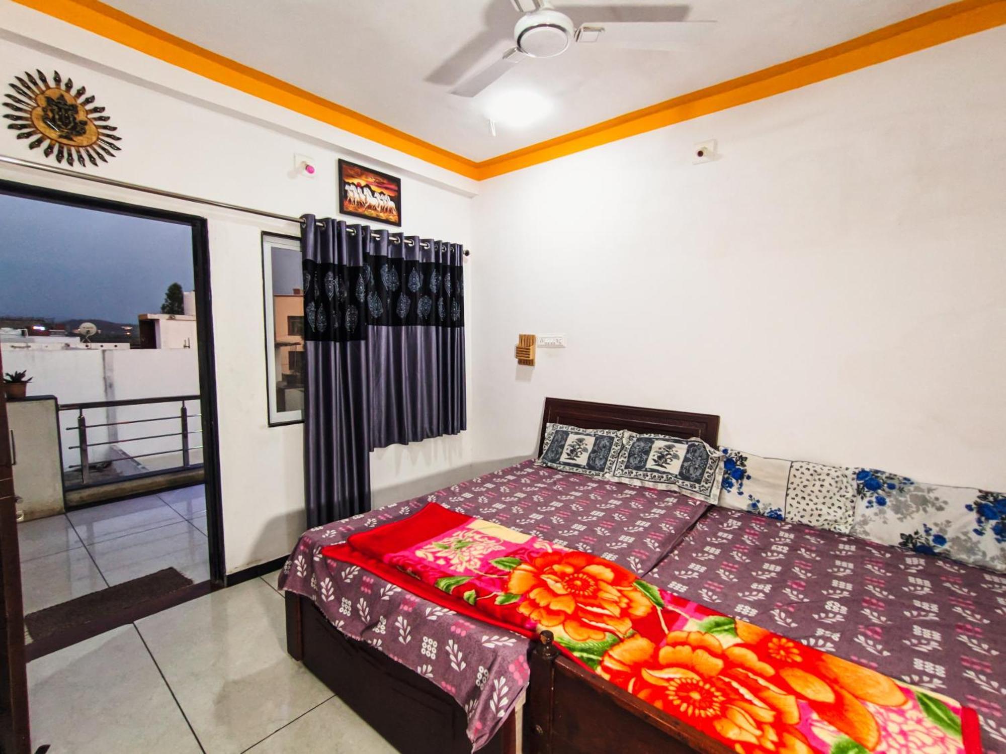 Bhavya Homestay Garudeshwar Zewnętrze zdjęcie
